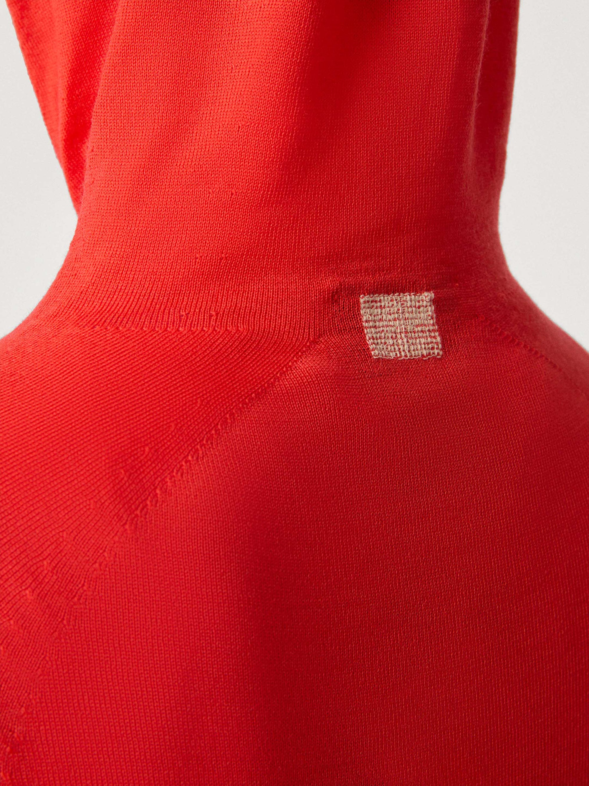 The Ultra-Light Hoodie - Poppy Red