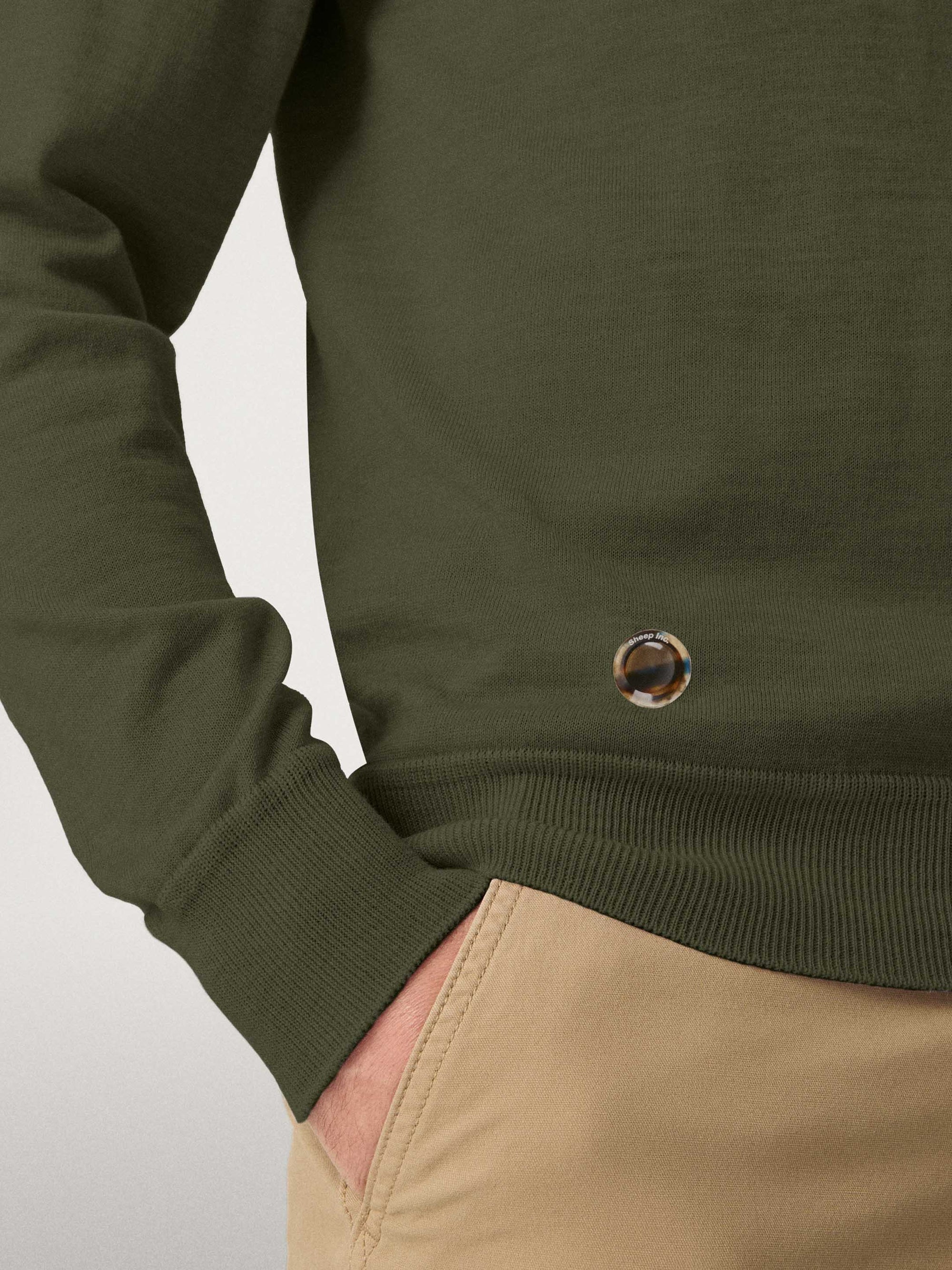 The Ultra-Light Hoodie - Moss Green