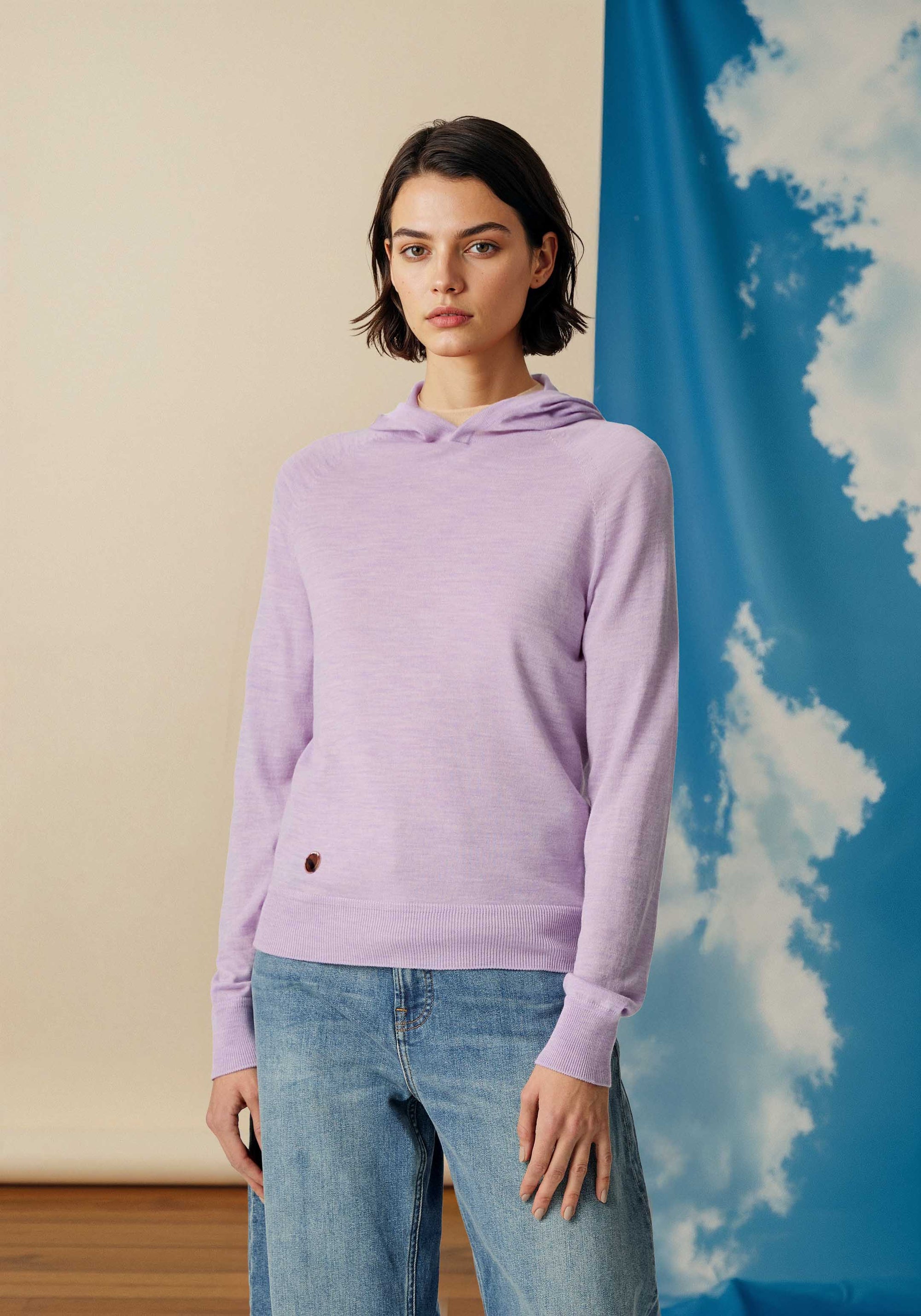 The Ultra-Light Hoodie - Lupin Lilac